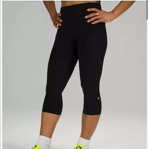 Lululemon Fast and Free High Rise Crop 19” black leggings